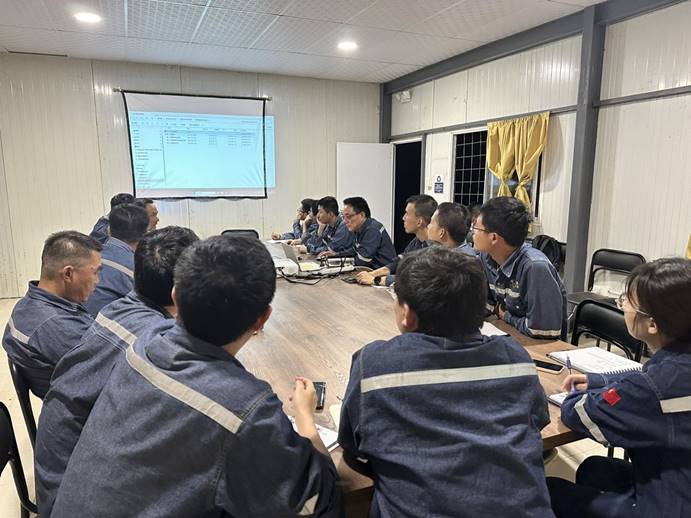 厄瓜多尔分公司召开创优推进会 厄瓜多尔分公司召开创优推进会